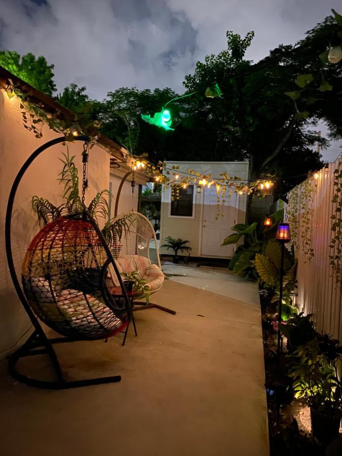 Tiny Place W Private Hot Jacuzzi 7 Min To Miami International Airport Exterior foto